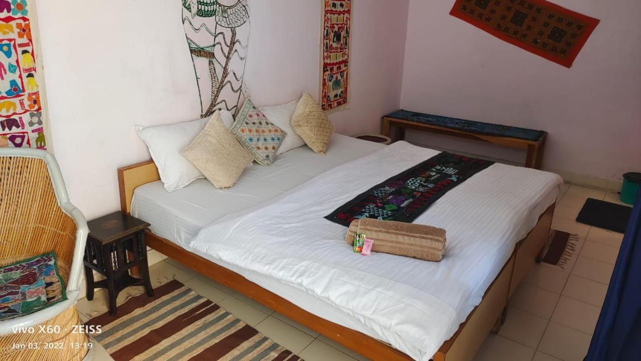 Shiva Guest House Джайсалмер Экстерьер фото