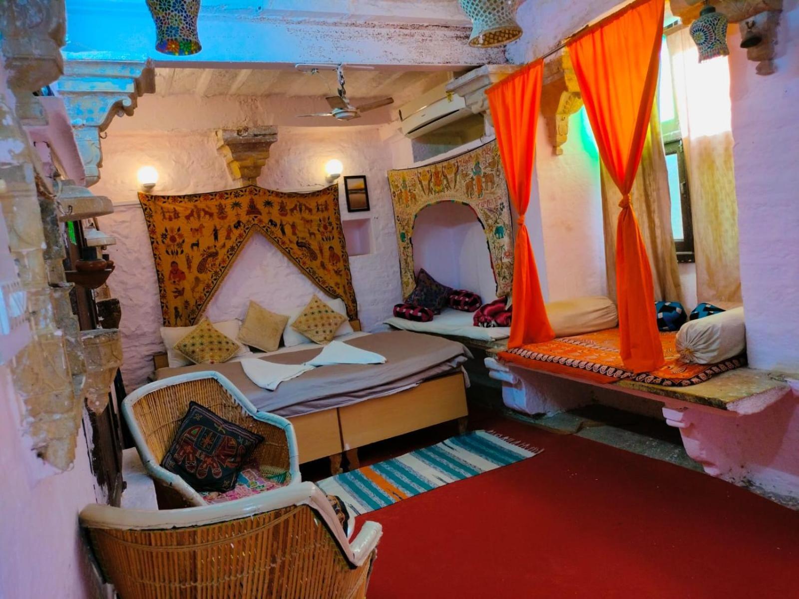 Shiva Guest House Джайсалмер Экстерьер фото